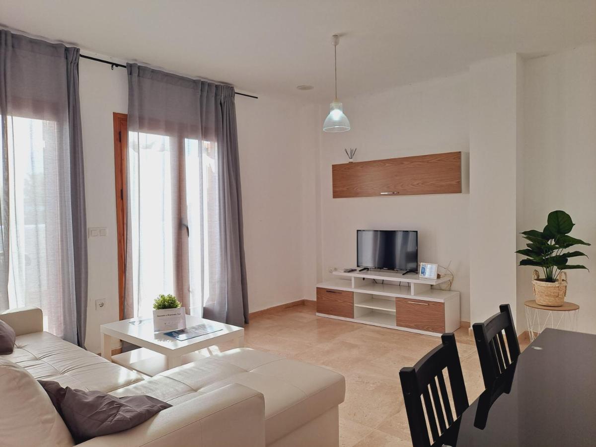 Apartamentos Turisticos La Carrajolilla 치클라나 데 라 프론테라 외부 사진