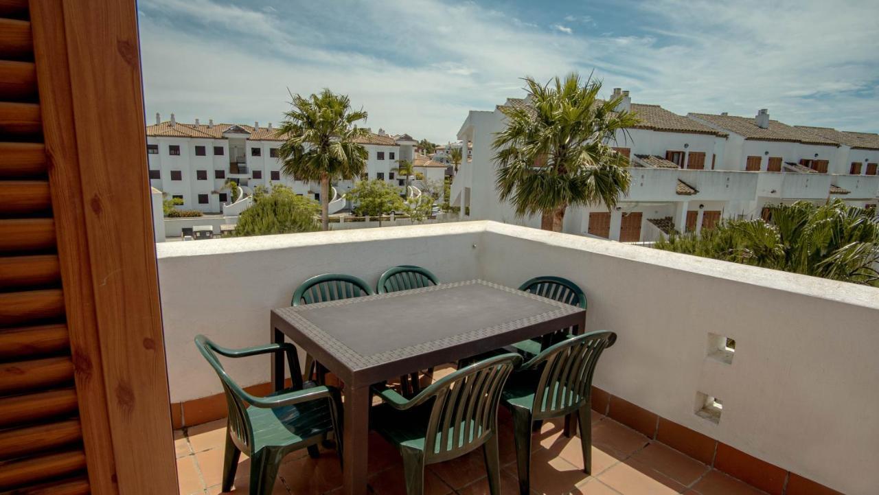 Apartamentos Turisticos La Carrajolilla 치클라나 데 라 프론테라 외부 사진
